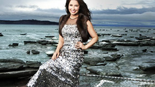 Bristol Palin Goes High Fashion, Concedes Hockey-Mom Fate